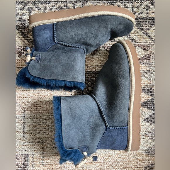 EUC UGG Selene Bailey Bow Nautical Rope navy blue boots sz 7 - Picture 7 of 10